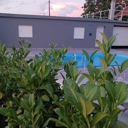 Apartamento Maja Velika Gorica Exterior foto