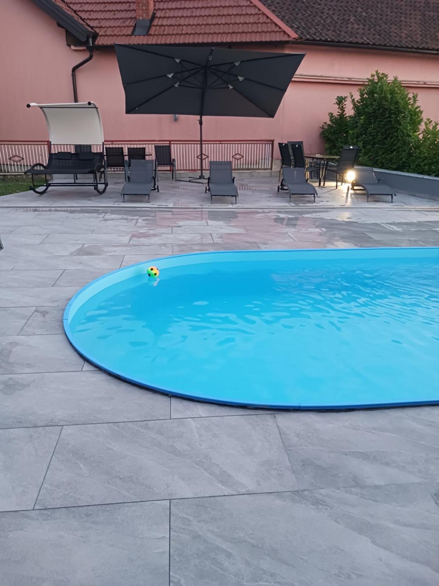 Apartamento Maja Velika Gorica Exterior foto